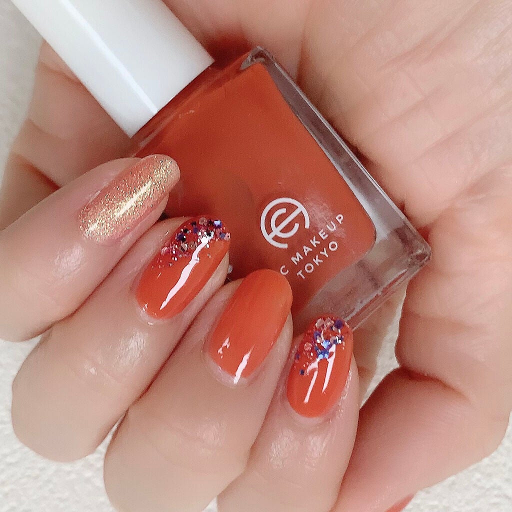 カラフルネイルズ/キャンメイク/マニキュアを使ったクチコミ(2枚目)