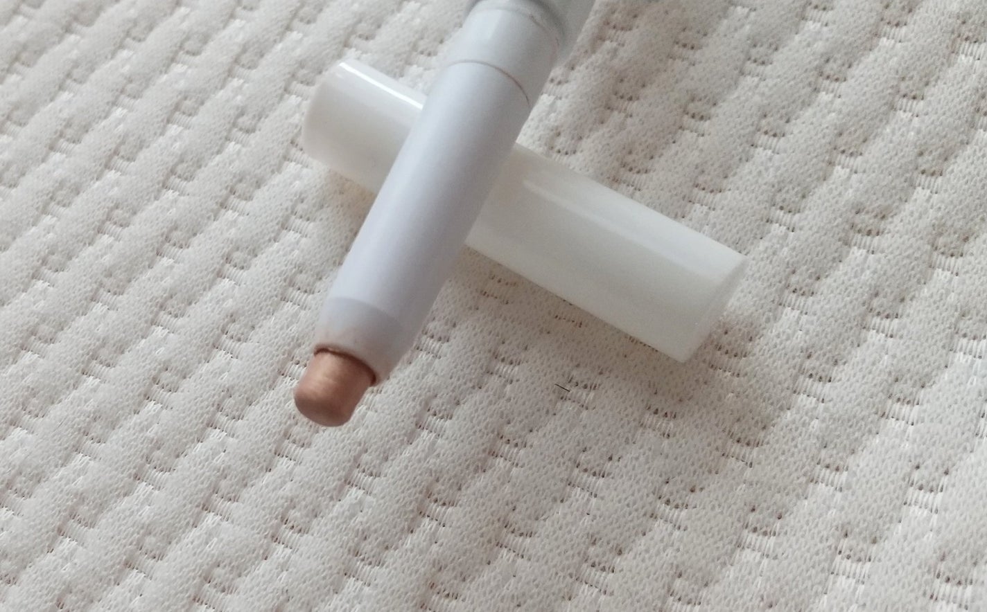 アイムスティックシャドウシマー/i’m meme/スティックアイシャドウを使ったクチコミ(3枚目)