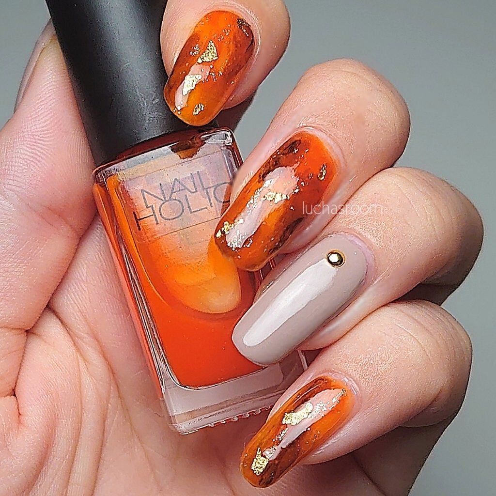 カラフルネイルズ/キャンメイク/マニキュアを使ったクチコミ(4枚目)