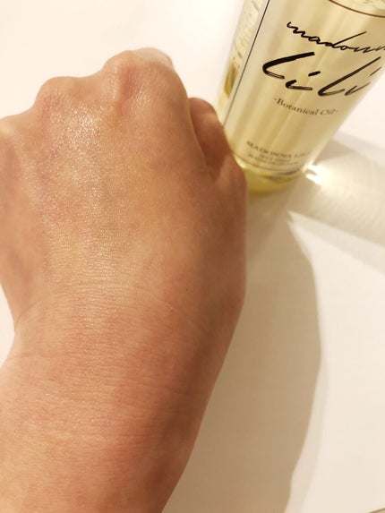 ボタニカルオイル/MADONNA LILI/ヘアオイルを使ったクチコミ(3枚目)