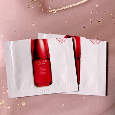 SHISEIDO
アルティミューン パワライジング コンセントレート Ⅲn

サンプルを3袋分使いました。
一つは間違えて使った後ゴミ箱に捨ててしまいました笑

サラッとした使い心地だったのですが、塗り