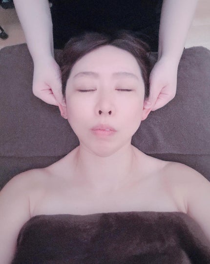 CHÏZU on LIPS 「医師推奨✨小顔矯正No.1GRACEFIOREモラージュ柏店へ..」(4枚目)