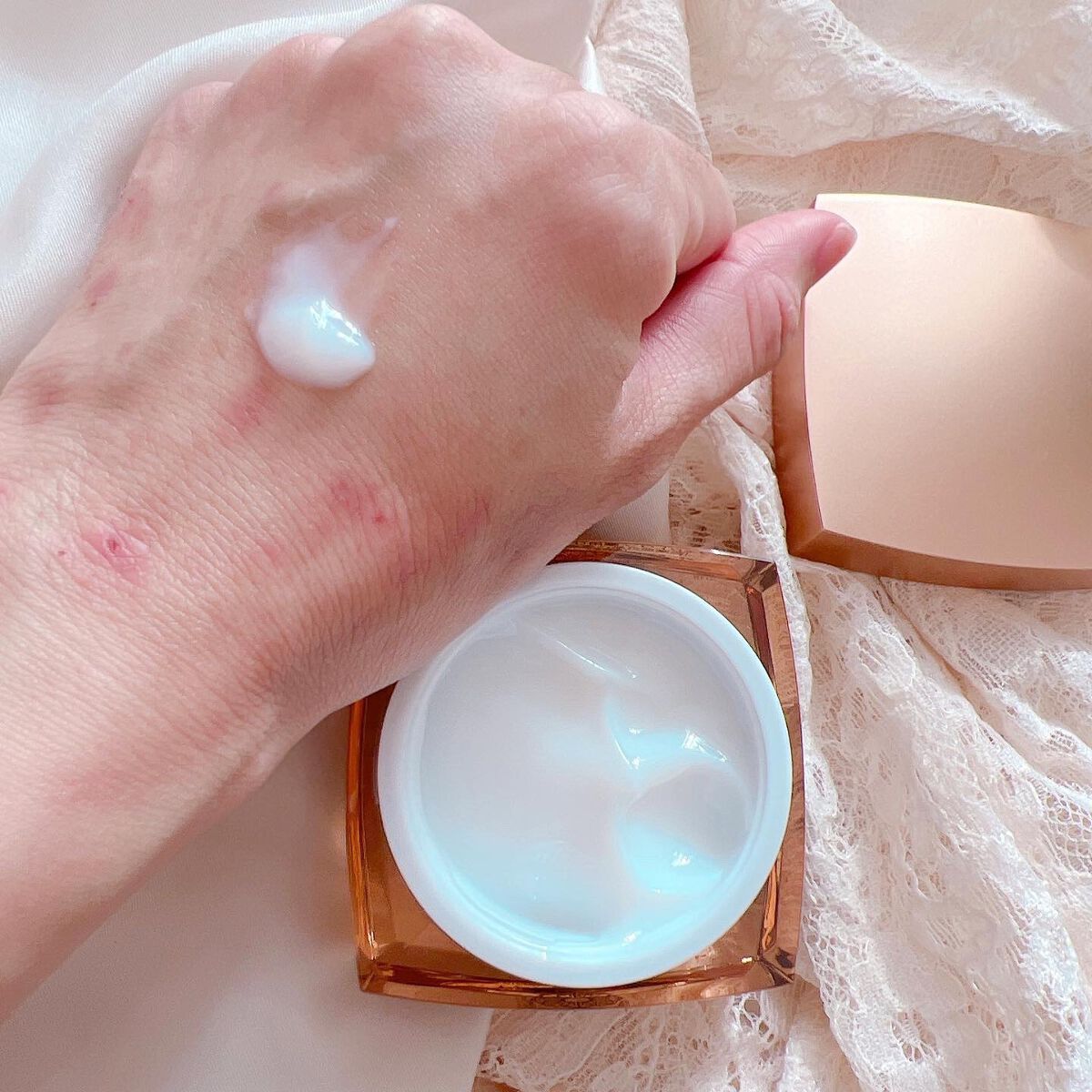 パーフェクトワン 薬用リンクルストレッチジェル/パーフェクトワン/オールインワン化粧品を使ったクチコミ(2枚目)