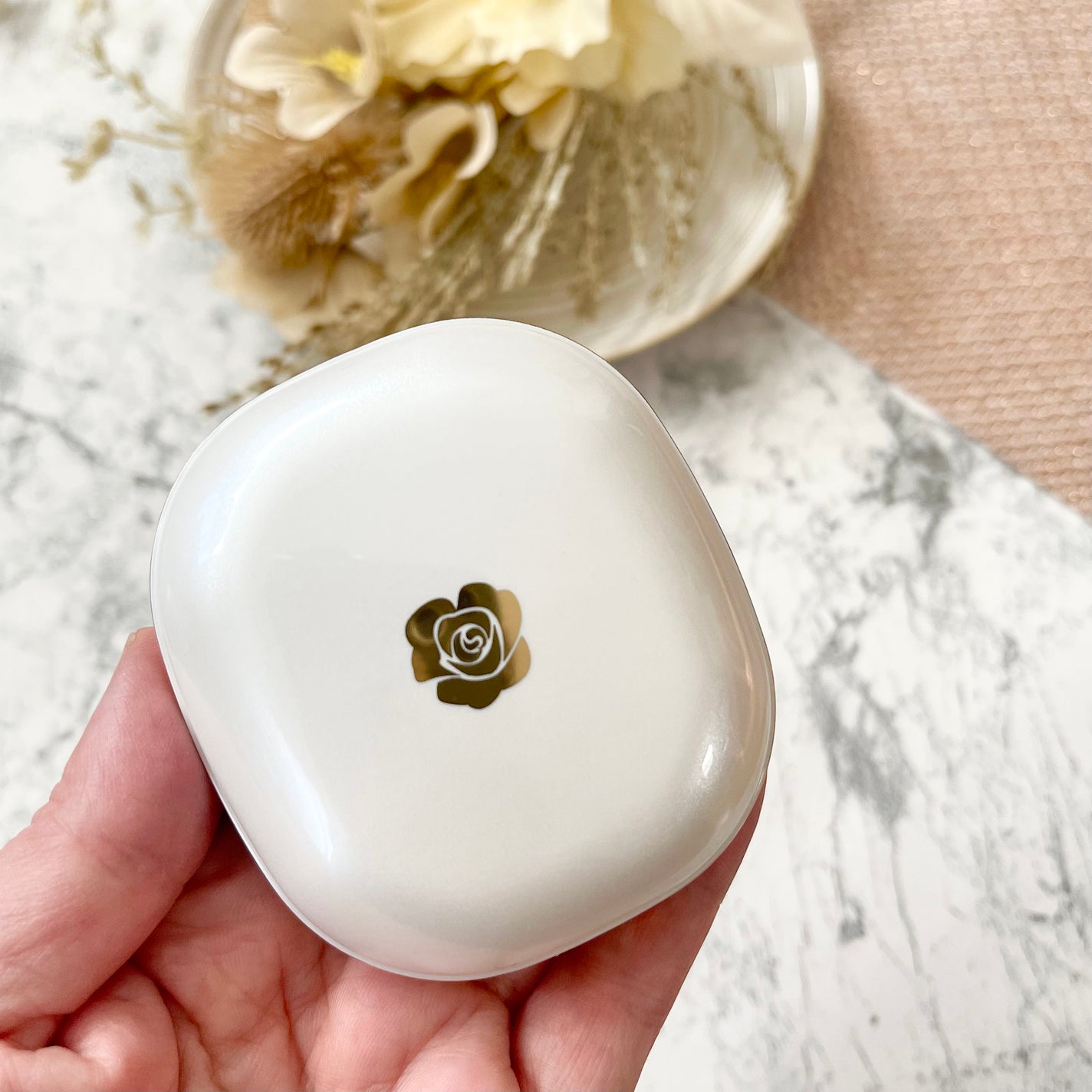 サンブロックルーセントパウダーex./ステファニー/プレストパウダーを使ったクチコミ(3枚目)