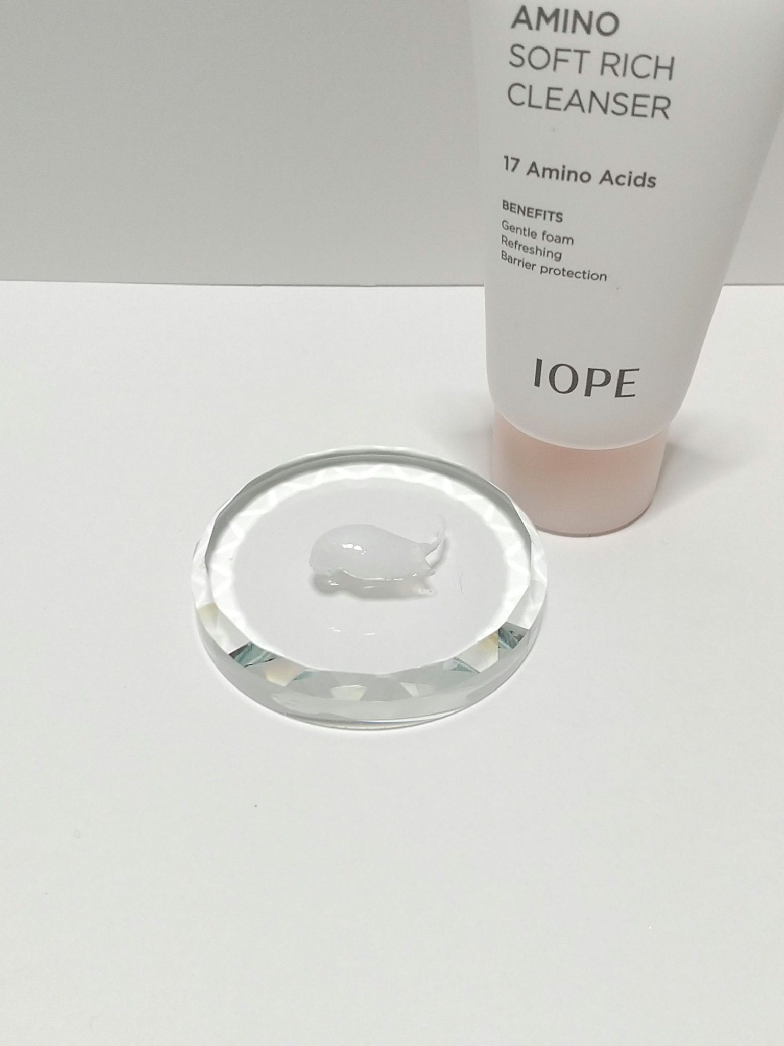 アミノソフトリッチクレンザー/IOPE/洗顔フォームを使ったクチコミ（2枚目）