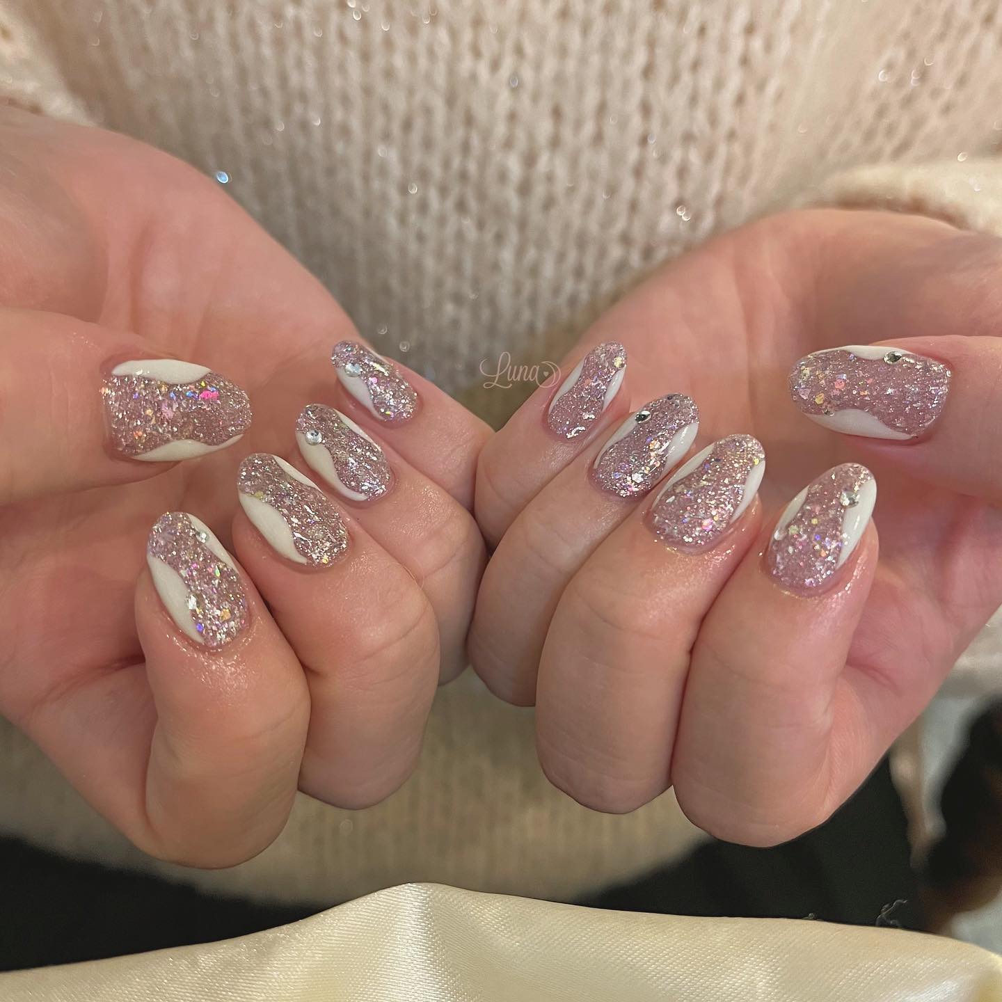 #ジェルネイル,#ワンカラーネイル,#ニュアンスネイル,#うるうるネイル,#ちゅるんネイル,#シンプルネイル,#パーツネイル,#透け感ネイル,#クリアネイル,#ぷっくりネイル,#ちぐはぐネイル,#韓国ネイル,#きらきらネイル,#うるつやネイル,#フレンチガーリーネイル,#アイボリーネイル,#フレンチネイル,#ピンクネイルのネイルデザイン