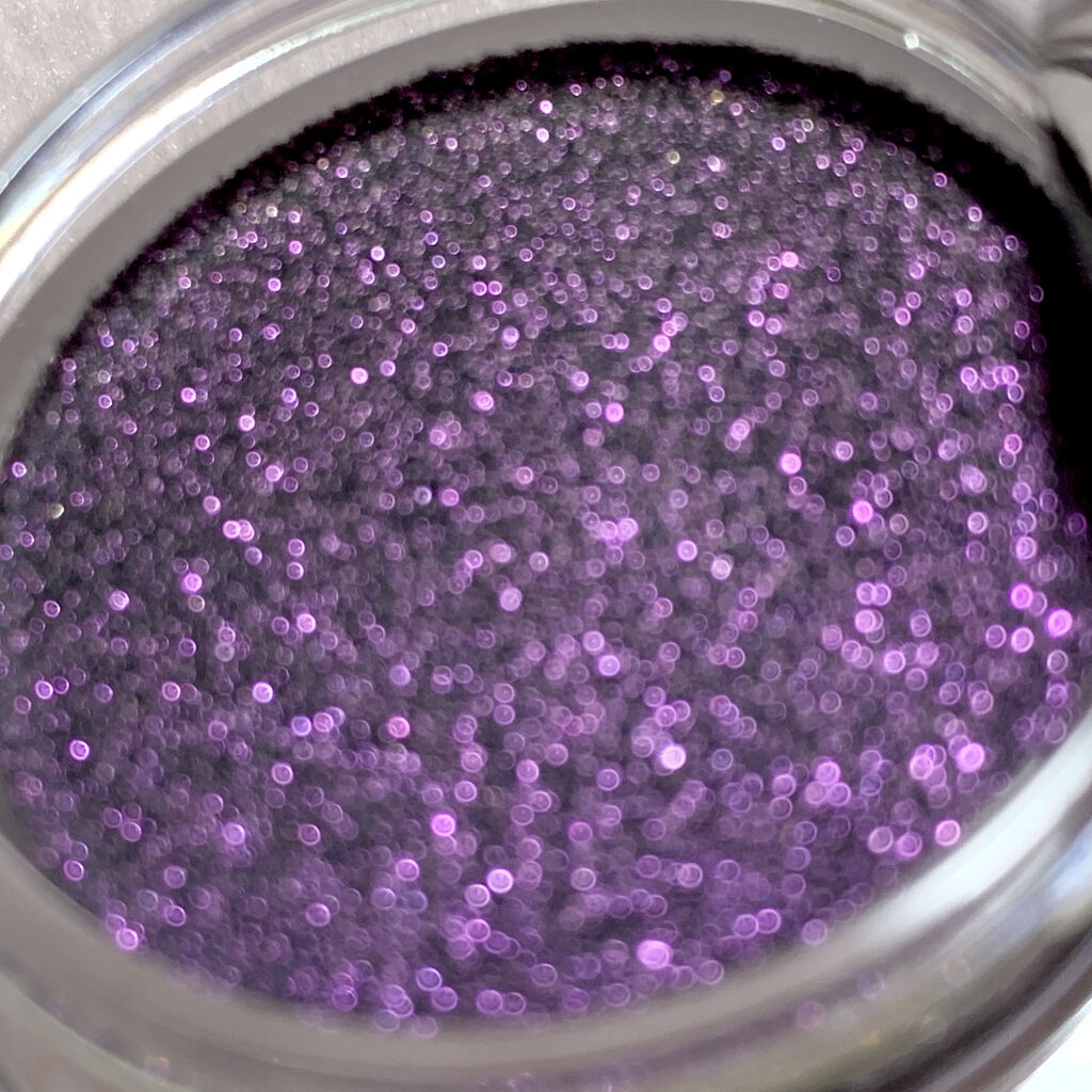 アイジュエルデュー 01 black angel/JILL STUART/ジェル・クリームアイシャドウを使ったクチコミ（2枚目）