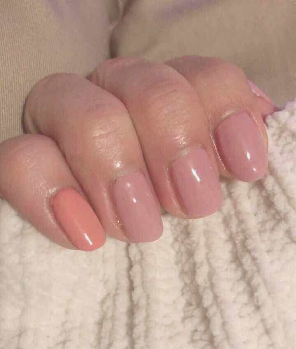 ピールオフベースコート/デュカート/ネイルトップコートを使ったクチコミ（1枚目）