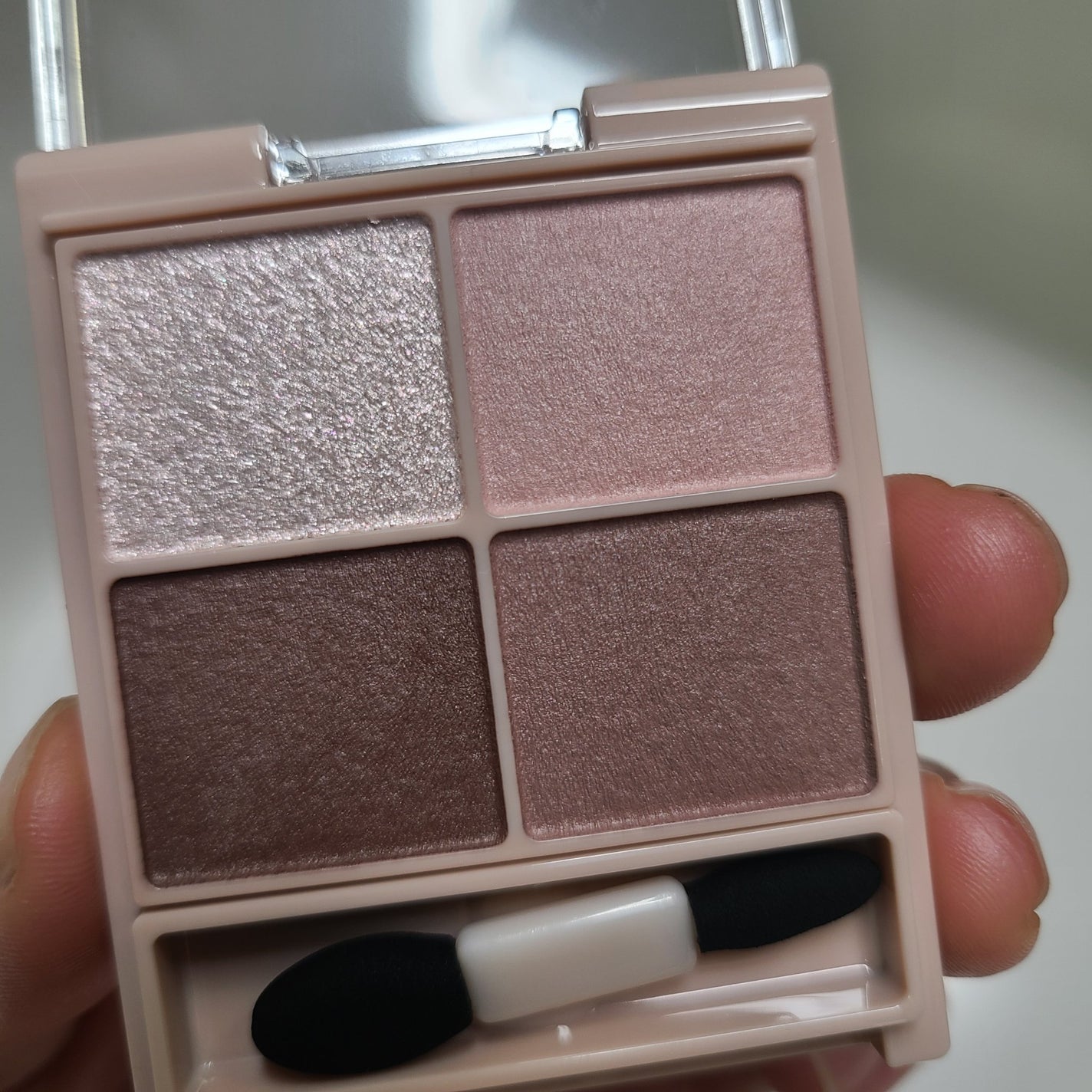 シルキースフレアイズ(マットタイプ)/キャンメイク/アイシャドウパレットを使ったクチコミ(4枚目)