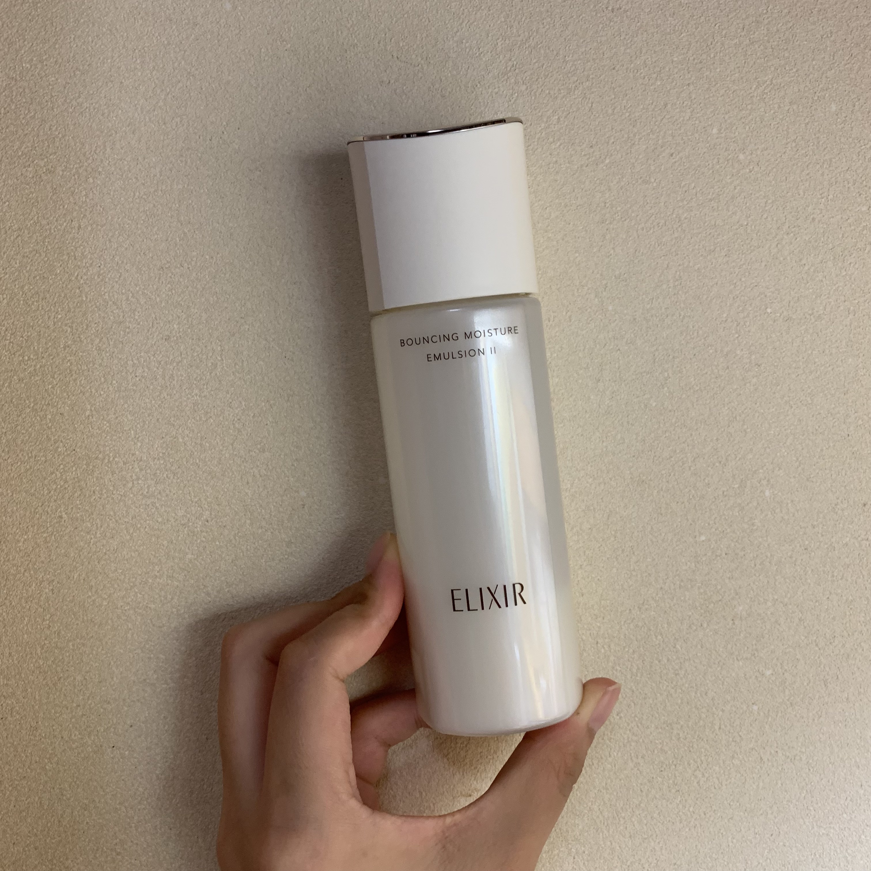 エリクシール リフトモイスト エマルジョン SPのクチコミ「《エリクシール　リフトモイスト エマルジョン SP II》

乳液です‼︎
エリクシールのスキ.....」（1枚目）