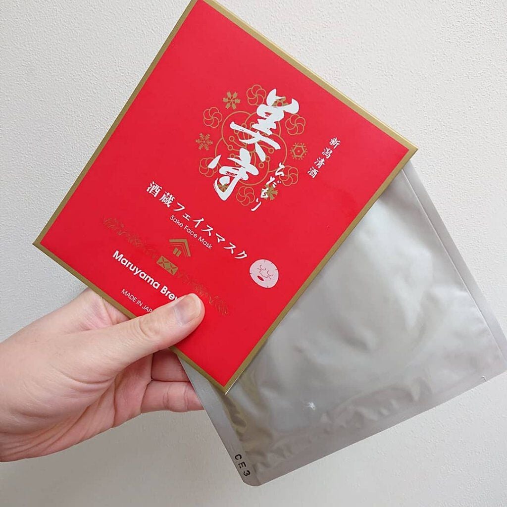 真紅 on LIPS 「株式会社つつわび様より【新潟地酒フェイスマスク】をモニターさせ..」(1枚目)