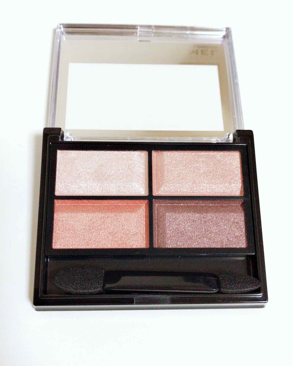 ロイヤルヴィンテージ アイズ/リンメル ロンドン/アイシャドウパレットを使ったクチコミ(2枚目)