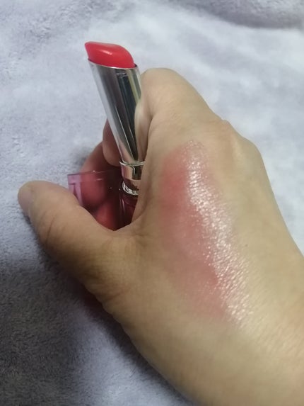 ビタミン ウォーターリートック リップバーム/wakemake/口紅を使ったクチコミ(4枚目)