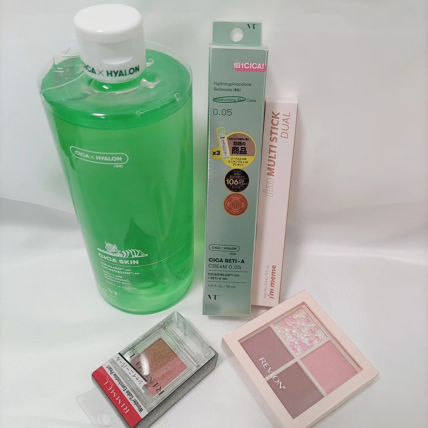 ワンダー キューブ アイシャドウ パール/リンメル ロンドン/単色アイシャドウを使ったクチコミ（2枚目）