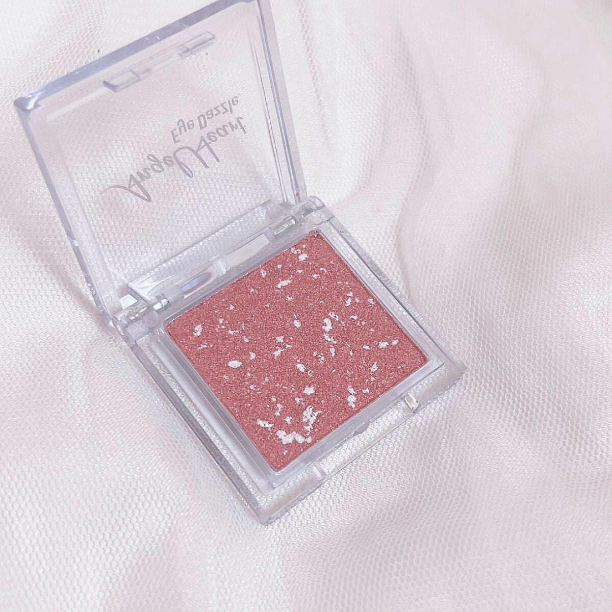 エンジェル ハート アイダズル/エンジェルハート/単色アイシャドウを使ったクチコミ(4枚目)