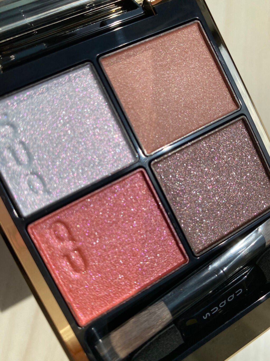 シグニチャー カラー アイズ/SUQQU/アイシャドウパレットを使ったクチコミ(3枚目)