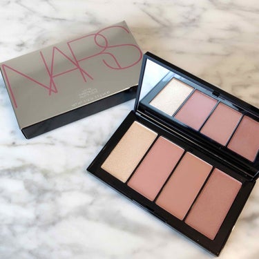 NARS ホットフィックス チークパレットのクチコミ「4/10に発売となったNARSの限定コレクション、
NARS COOL CRUSH COLLE.....」（1枚目）