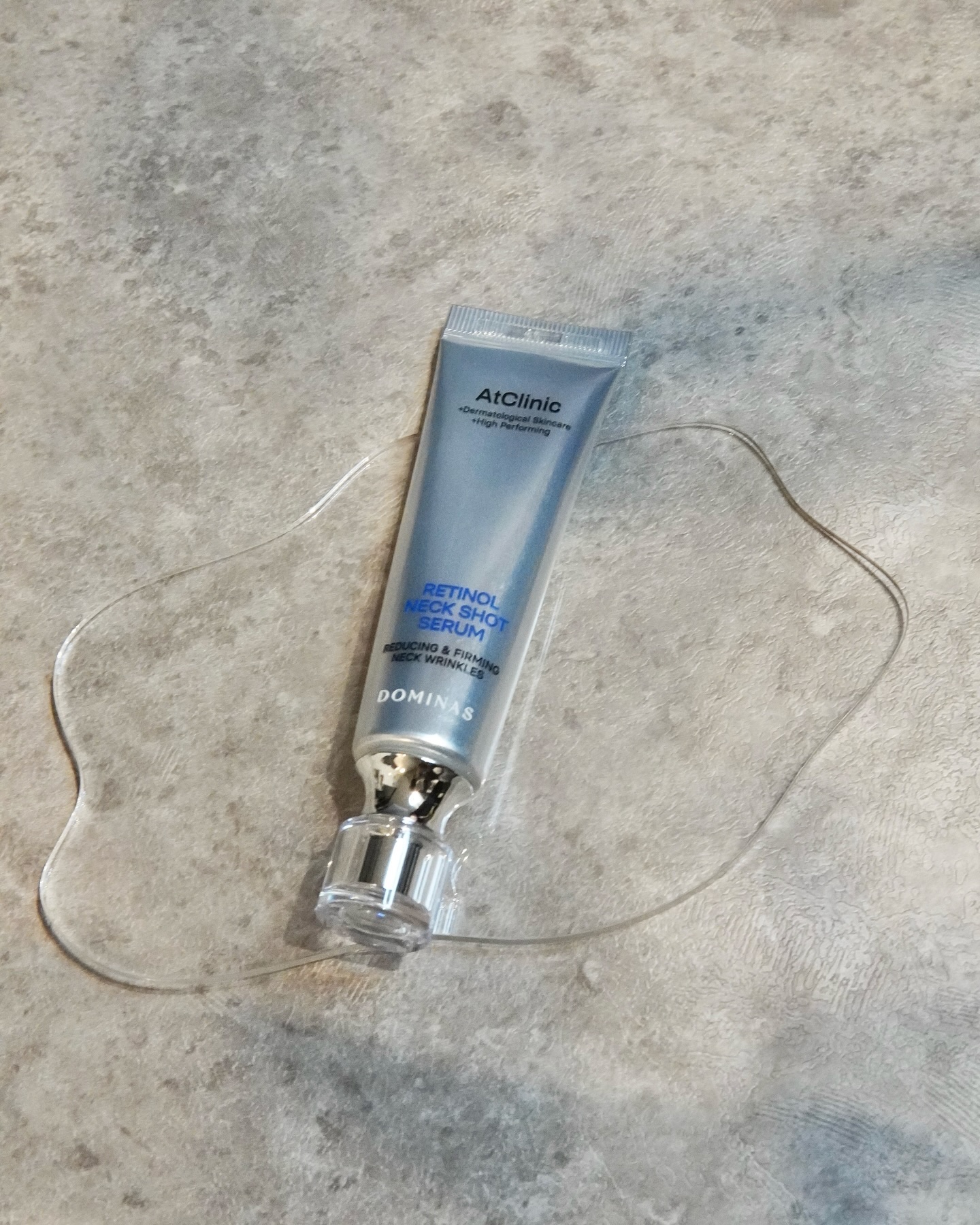 アットクリニック レチノール1600 ネックショット セラム/DOMINAS/ネック・デコルテケアを使ったクチコミ（2枚目）