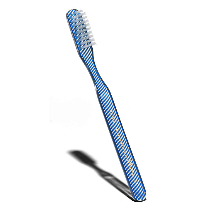 Officine Universelle Buly イオニックボディブラシ