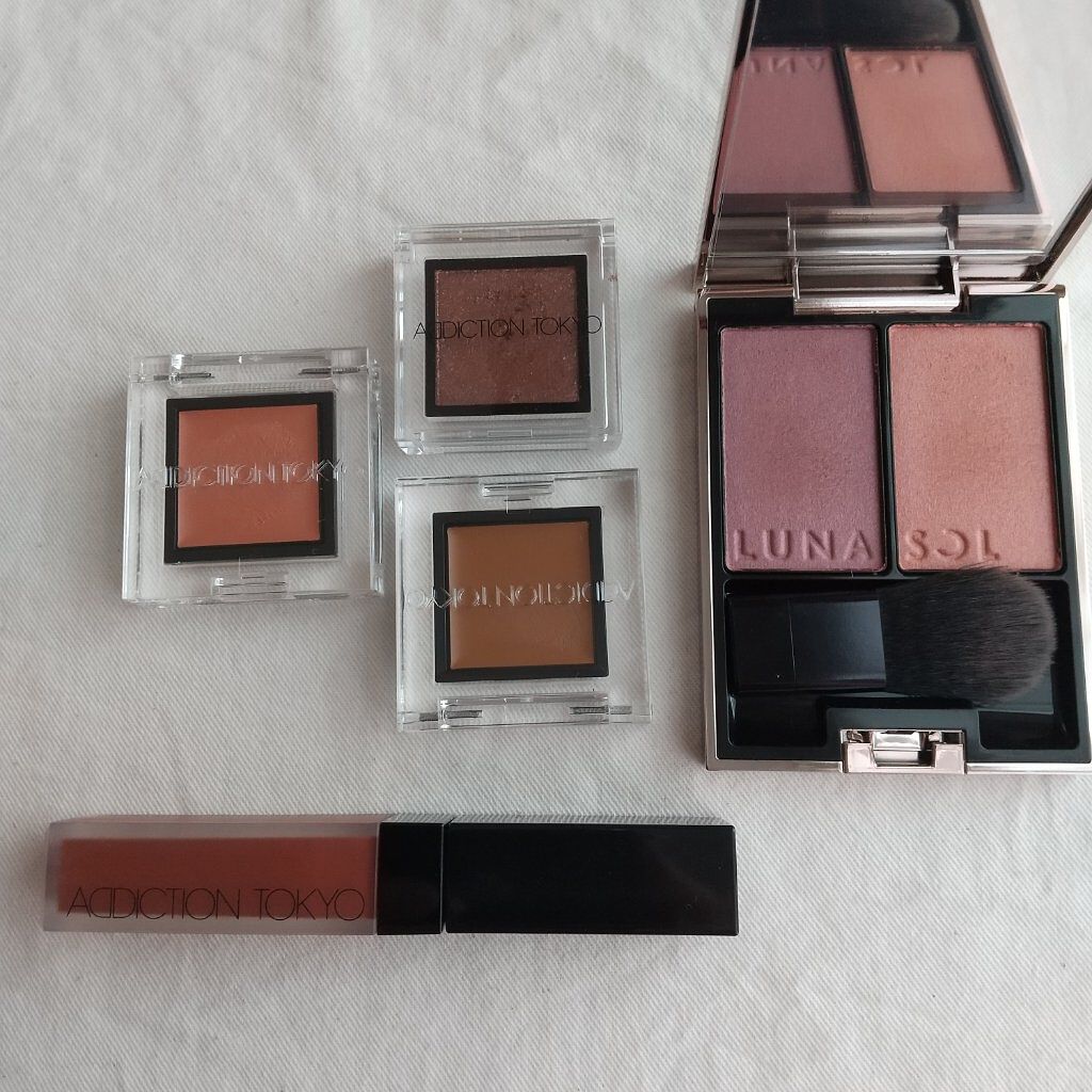 カラーリンググレイズ/LUNASOL/パウダーチークを使ったクチコミ（1枚目）