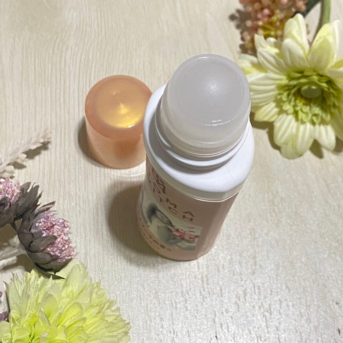 8x4 アロマスイッチ ロールオン パリスブーケの香り/8x4/デオドラント・制汗剤を使ったクチコミ(3枚目)