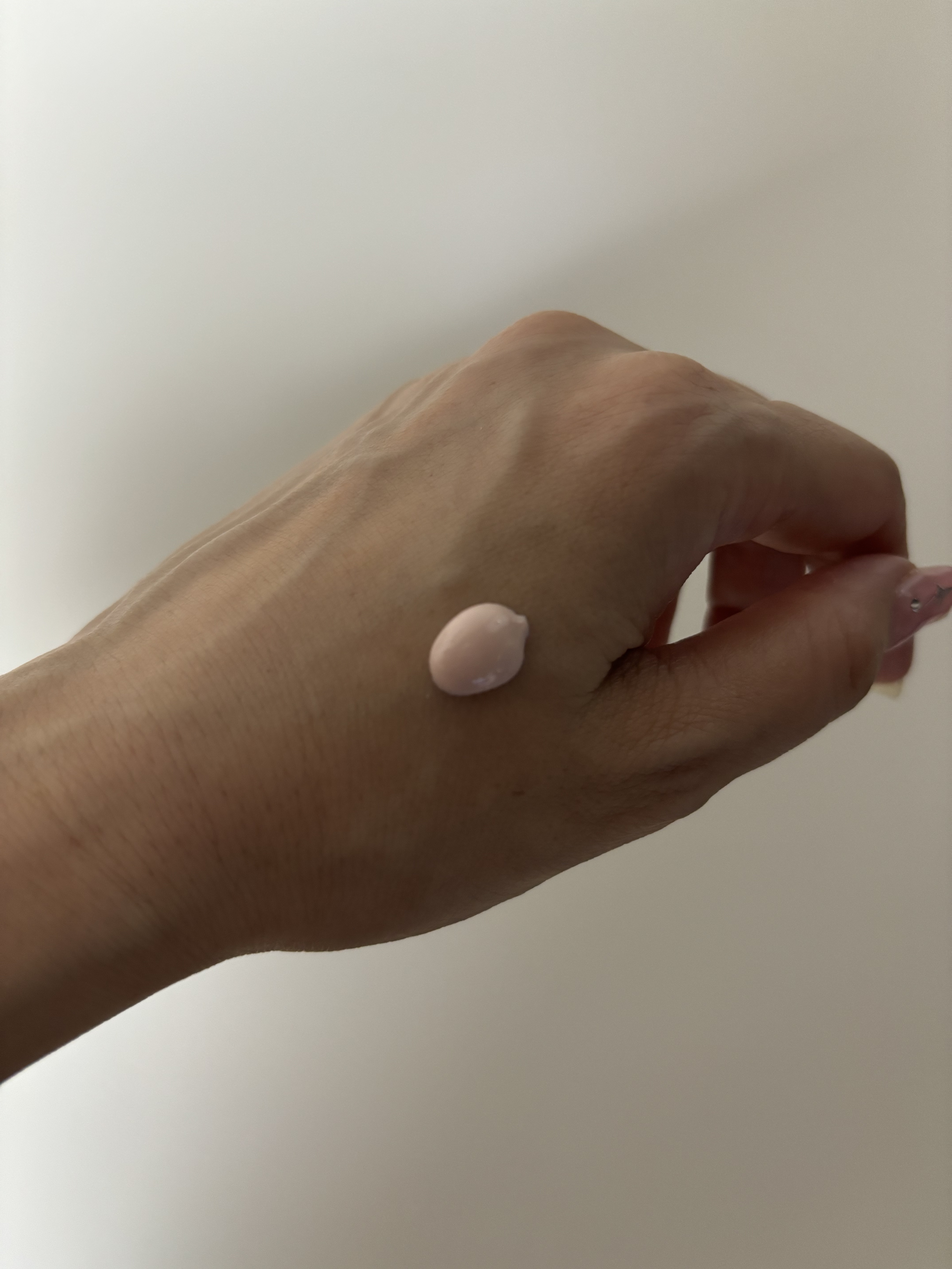 ウォータースプラッシュサンクリーム セラミド 桜エディション（60ml）/espoir/日焼け止めクリームを使ったクチコミ（2枚目）