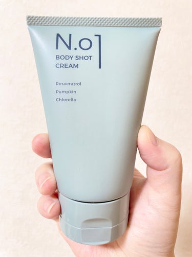 コジット N.01 BODY SHOT CREAMのクチコミ「01月10日に発売‼️されたばかりの
N.01(エヌワン) BODY SHOT CREAMを試.....」（2枚目）