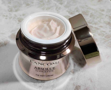 アプソリュ ザ ソフトクリーム/LANCOME/フェイスクリームを使ったクチコミ(2枚目)