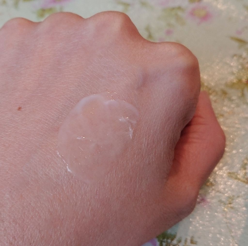 純白専科 すっぴん白雪美容液(専科 薬用美白クリーム)/SENKA(専科)/美容液を使ったクチコミ(3枚目)