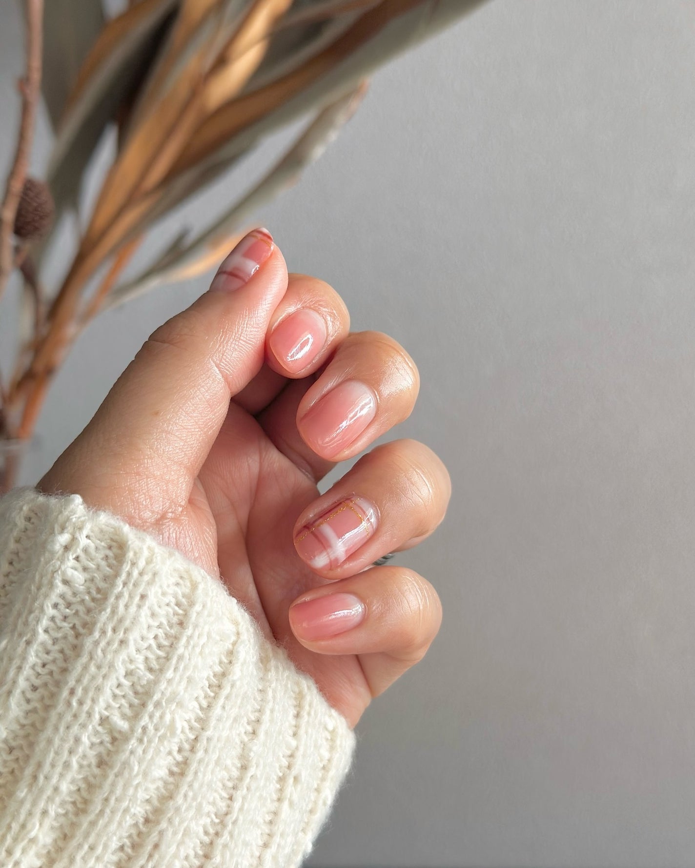 nita⌇フォロバ on LIPS 「ネイルチェンジ💅落ち着いたチェックデザインが可愛い🫶🩷記録用p..」(3枚目)