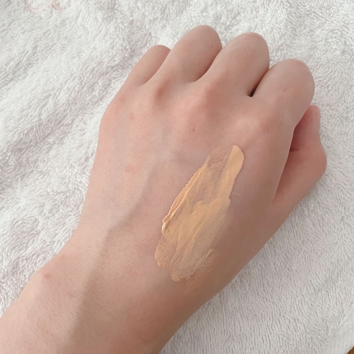 プロテクティング ファンデーション プライマー /PAUL & JOE BEAUTE/化粧下地を使ったクチコミ(4枚目)