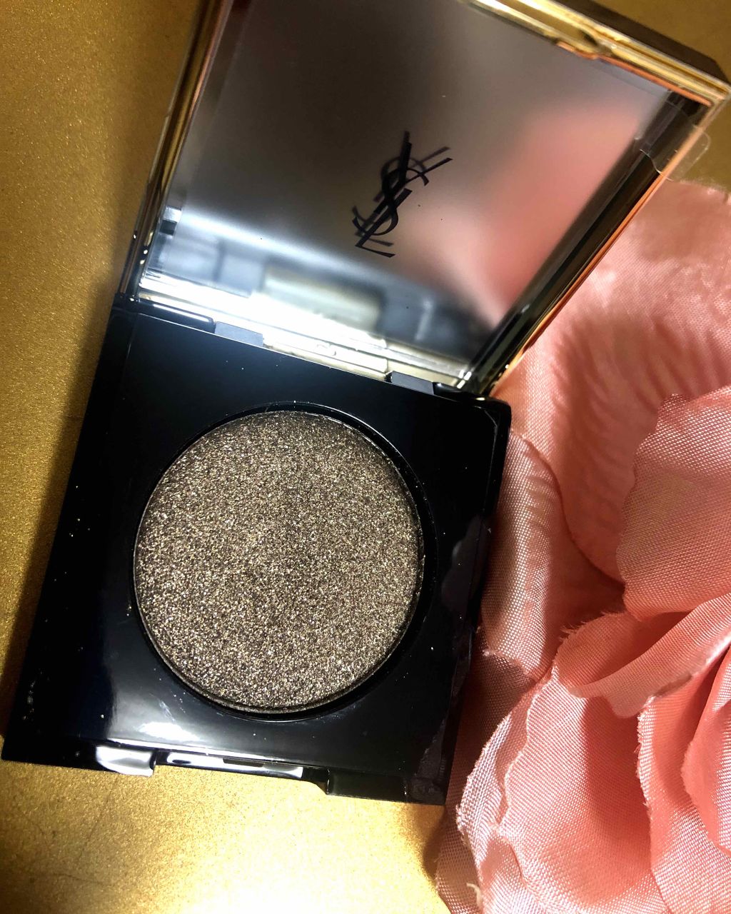 YVES SAINT LAURENT BEAUTE シークインクラッシュのクチコミ「【VOGUE BEAUTY AWARDS 2019】
べスト オブ ビューティー賞、
モード賞.....」（2枚目）