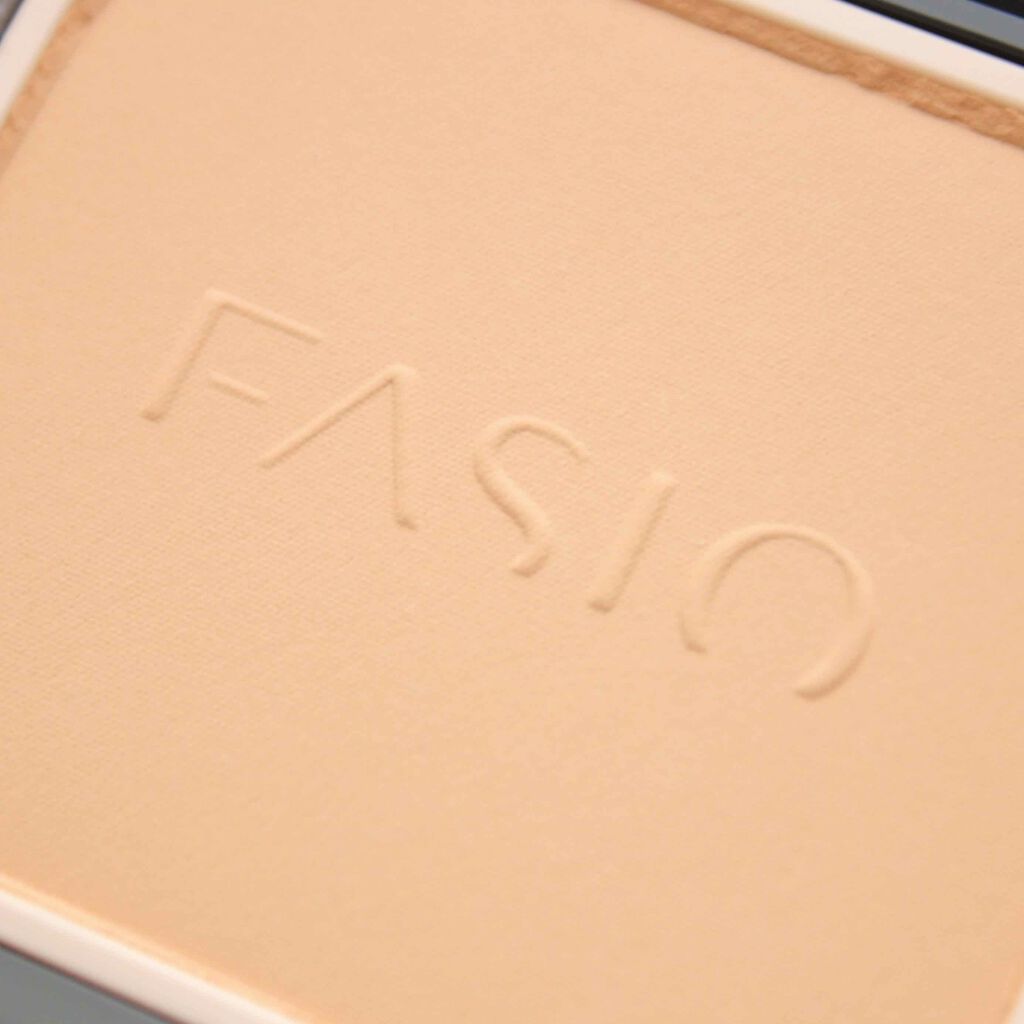 パワフルステイ モイスト ファンデーション ケース＋レフィル/FASIO/パウダーファンデーションを使ったクチコミ（3枚目）