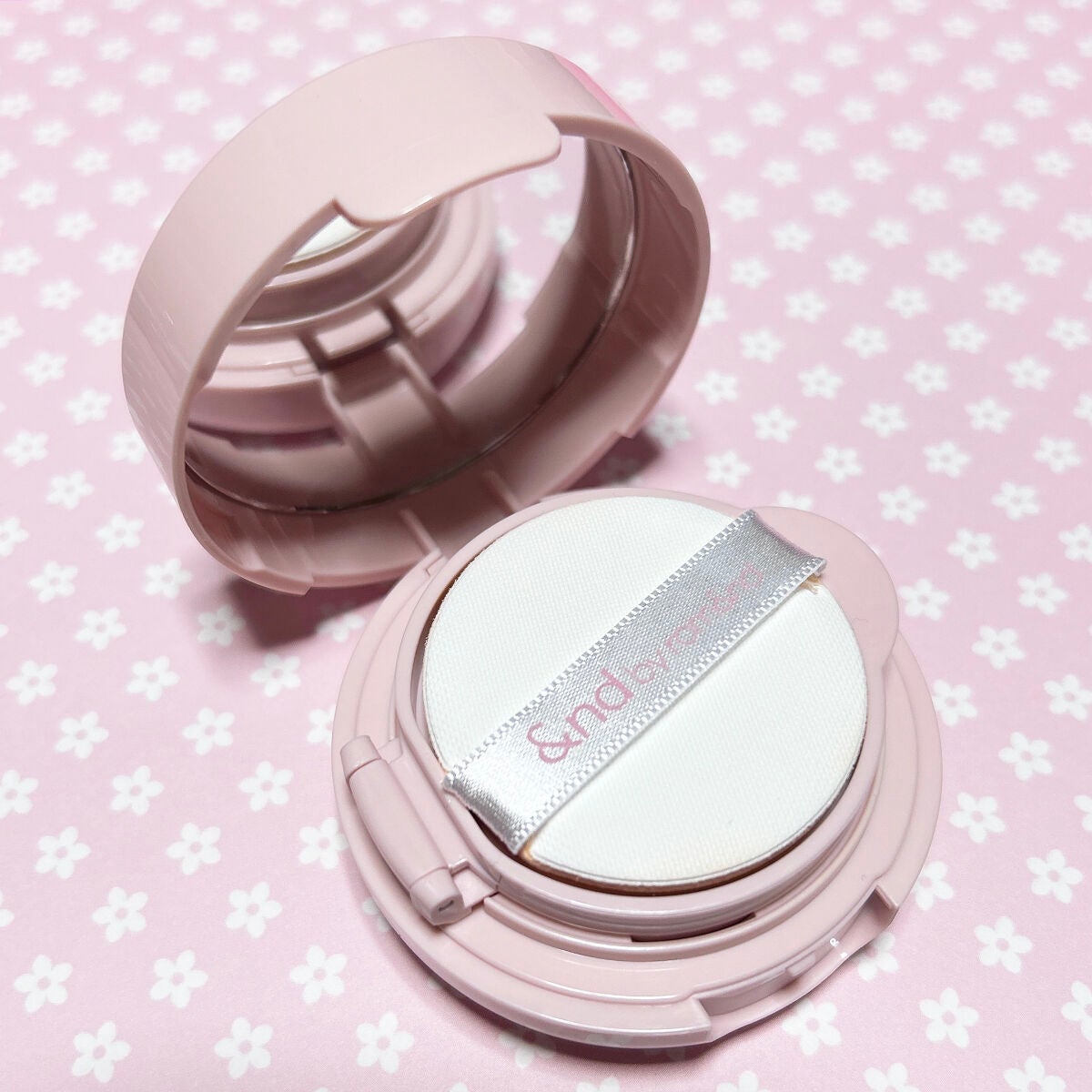 アンドバイロムアンド メロウマットクッション/&nd by rom&nd/クッションファンデーションを使ったクチコミ(2枚目)