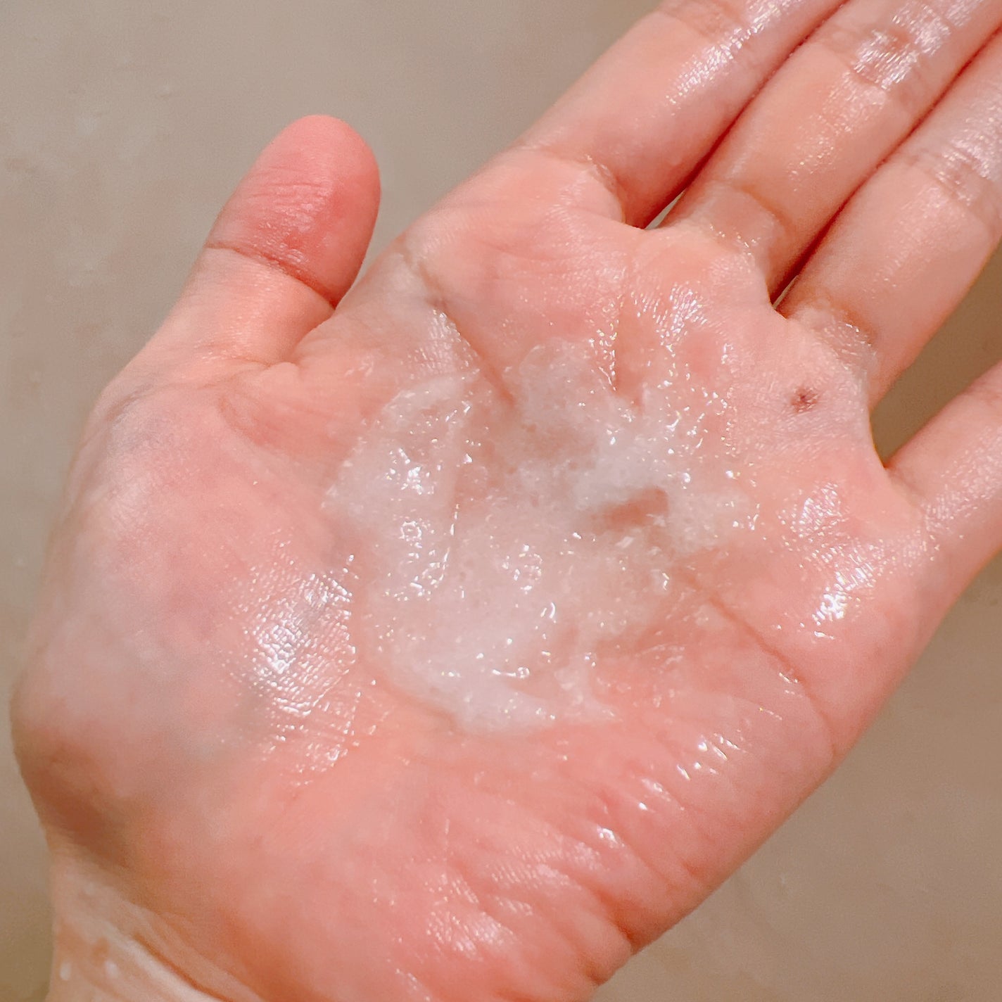 ローズマリー スカルプ スクラブ/AROMATICA/ヘッドスクラブを使ったクチコミ(3枚目)