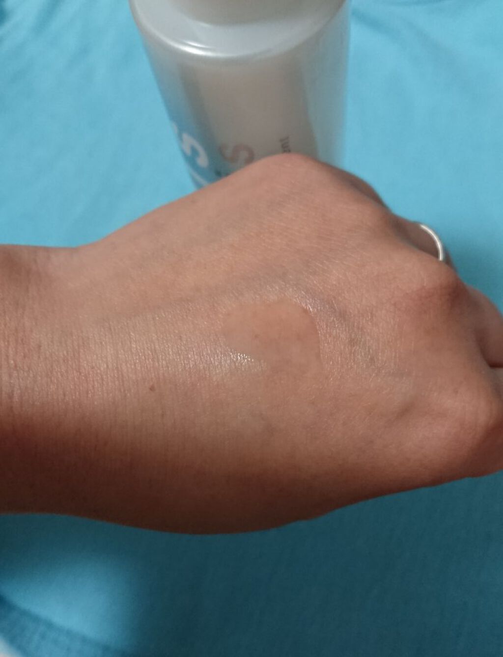 インナーリペア ウォータートリートメント/ululis/洗い流すヘアトリートメントを使ったクチコミ(3枚目)