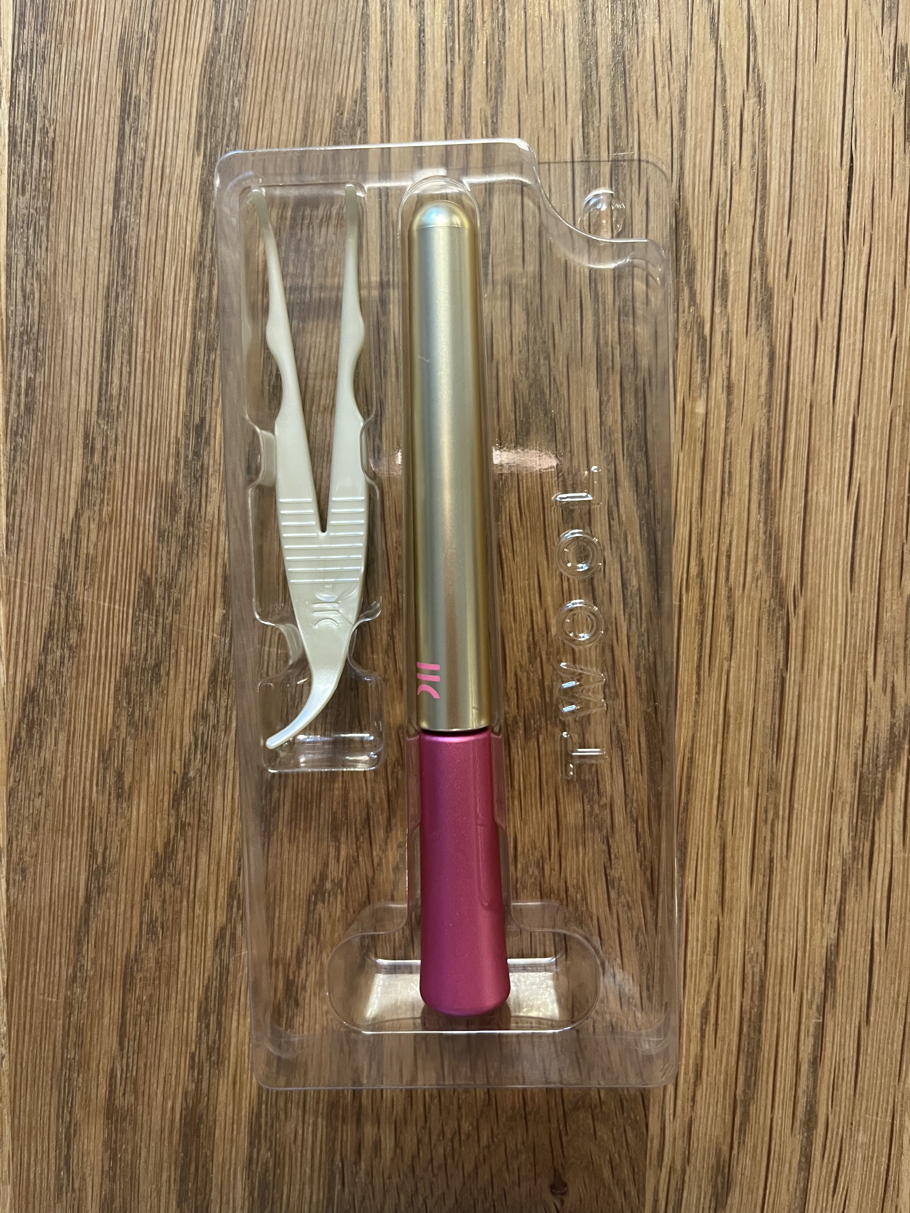 TWOOL ダブルアイリッドグルー/SHOBIDO/二重まぶた用アイテムを使ったクチコミ（2枚目）