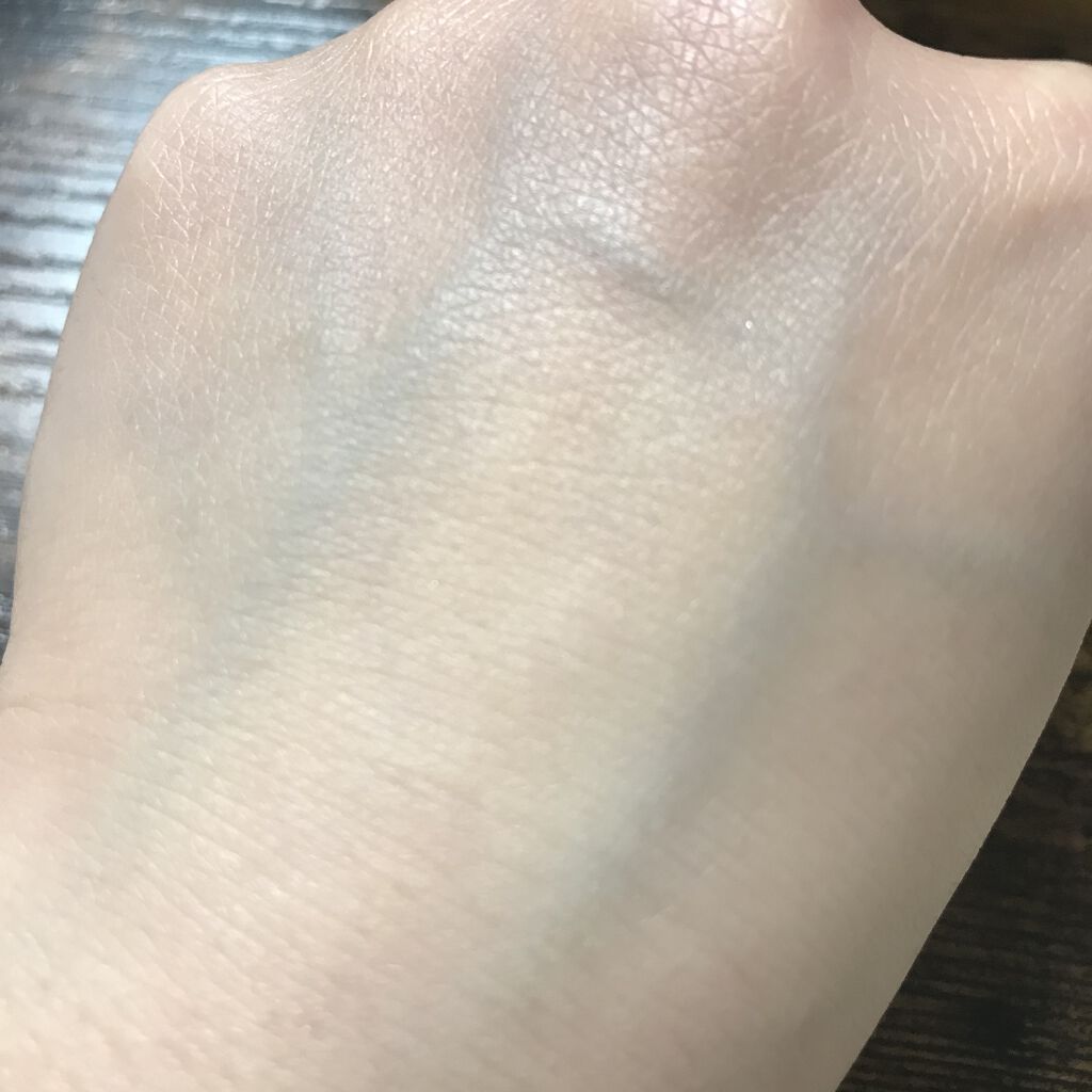 タン クラリフィック マーブル コンパクト ケース/LANCOME/クリーム・エマルジョンファンデーションを使ったクチコミ（3枚目）