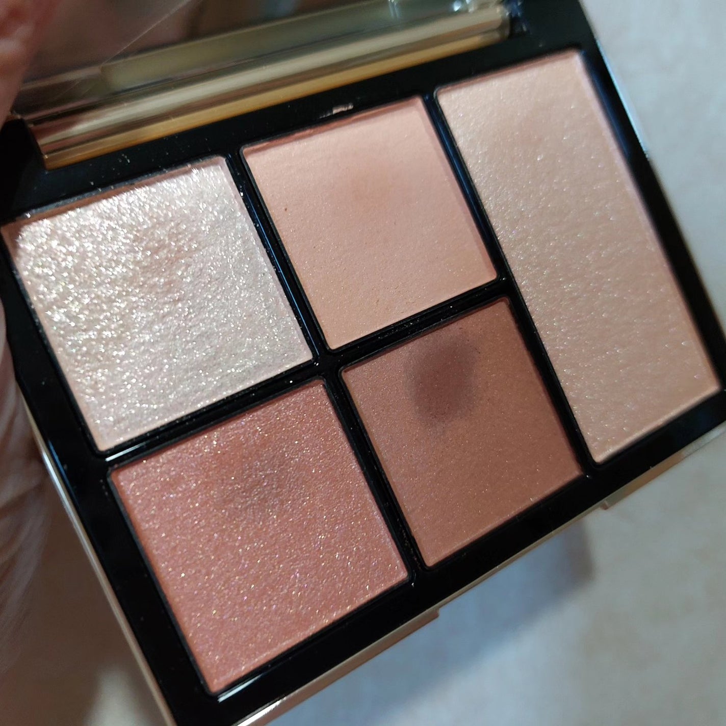 フェイス スタイリスト/SNIDEL BEAUTY/アイシャドウパレットを使ったクチコミ(2枚目)