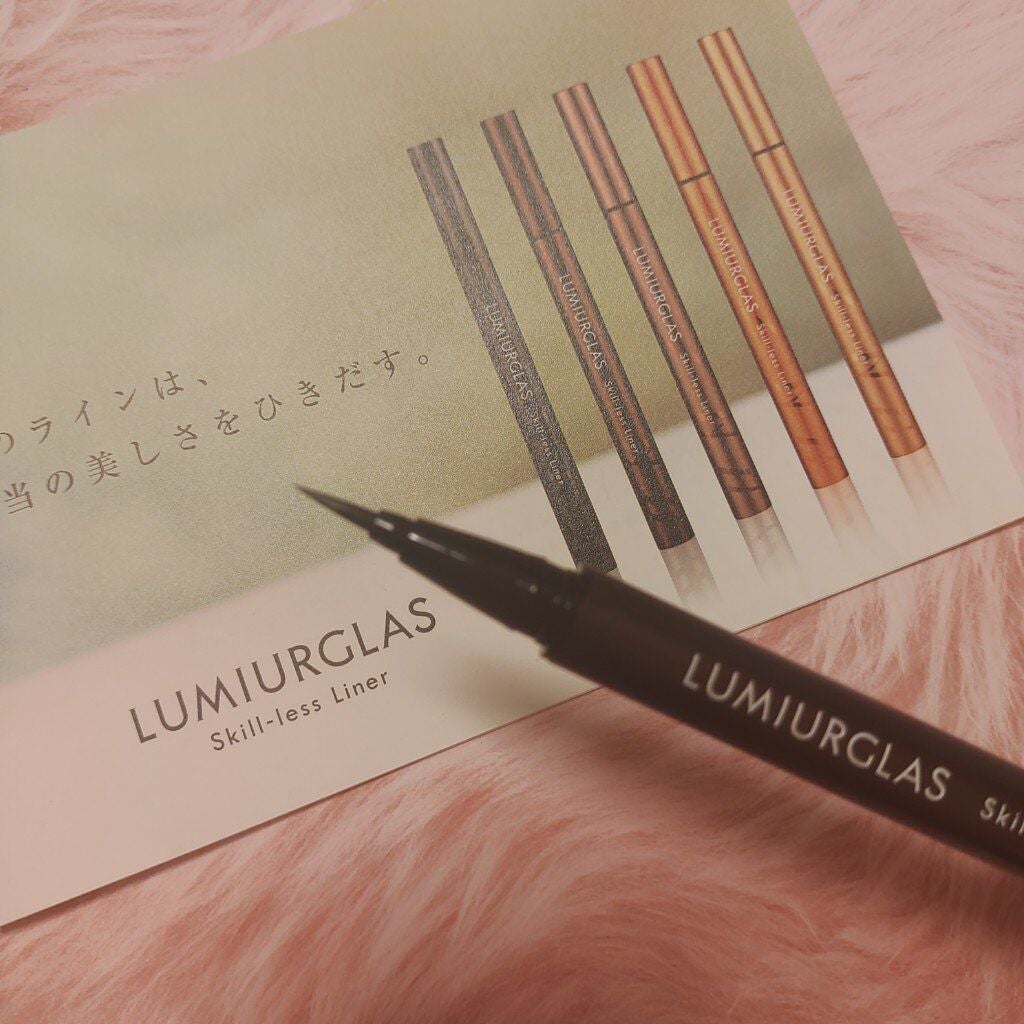 スキルレスライナー/LUMIURGLAS/リキッドアイライナーを使ったクチコミ(2枚目)