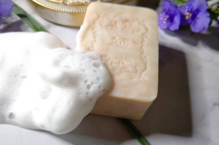 薔薇はちみつ石鹸/麗凍化粧品/洗顔石鹸を使ったクチコミ(3枚目)