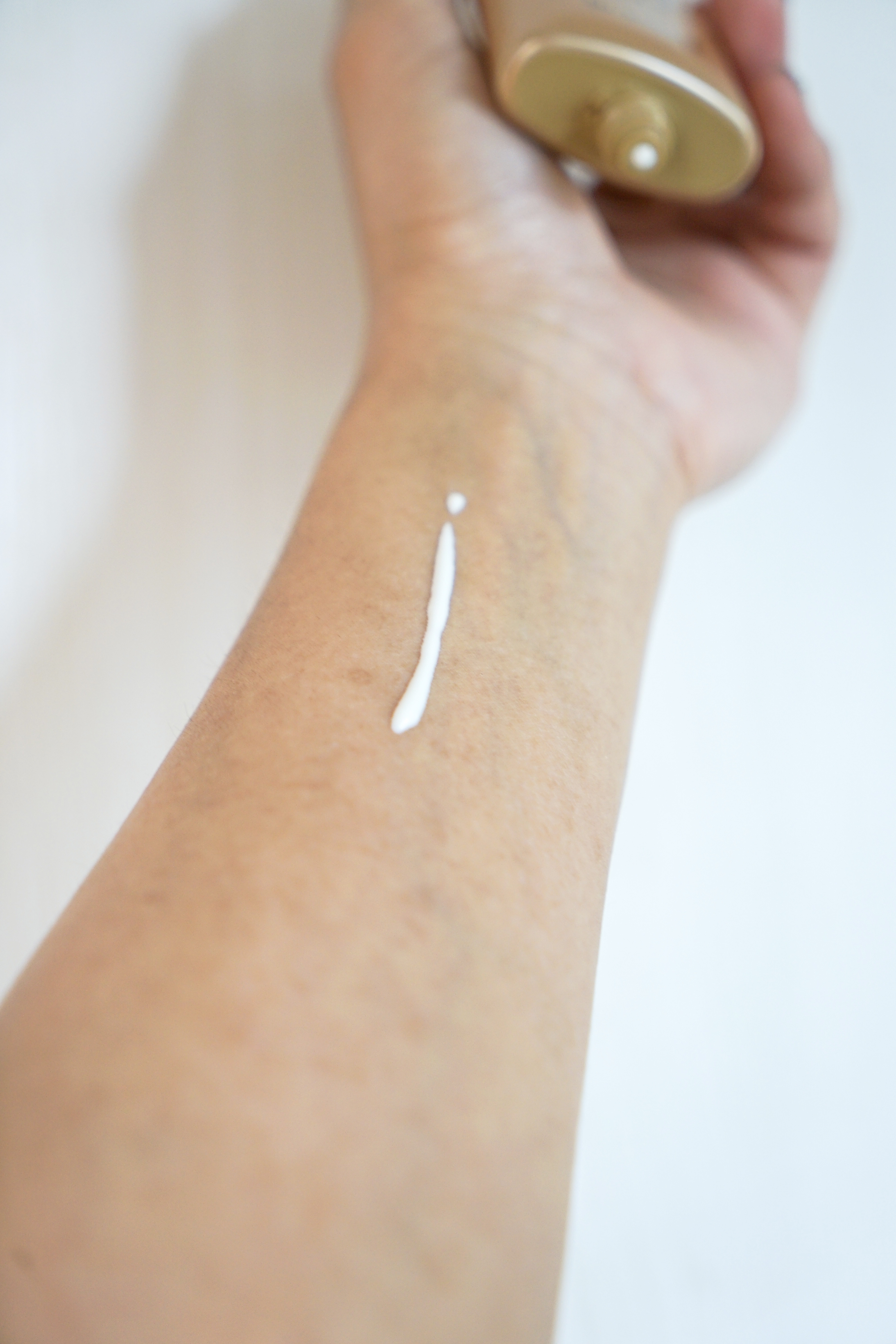 パーフェクトUVジェル/ドクターベルツ/日焼け止めジェルを使ったクチコミ（3枚目）