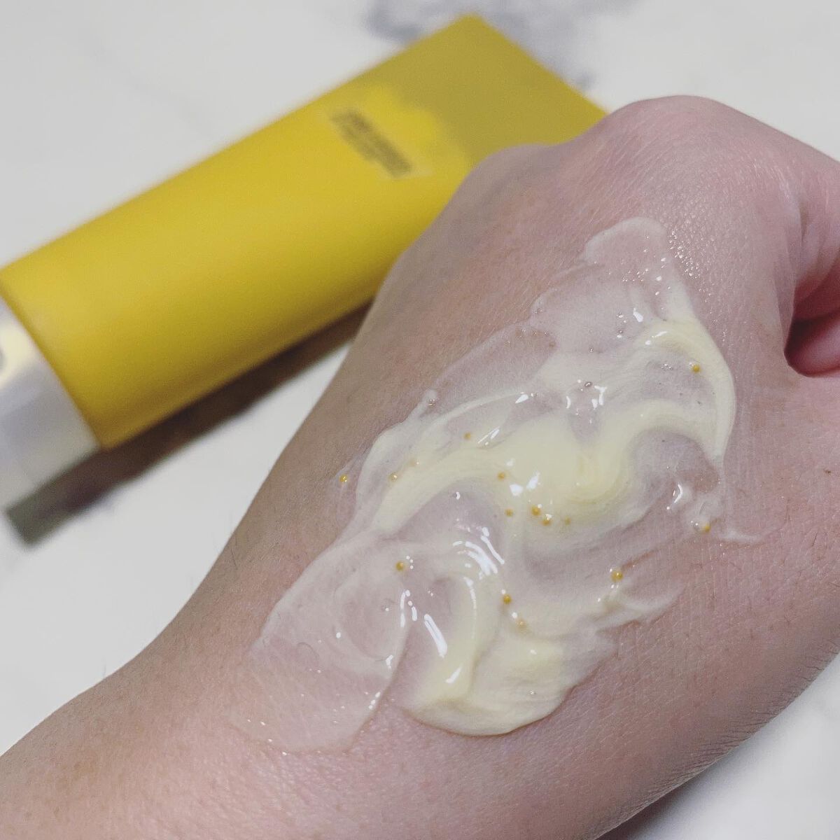 ピールケアVCスクラビングフェイスウォッシュ/ONE LOGIQUE/洗顔フォームを使ったクチコミ（3枚目）