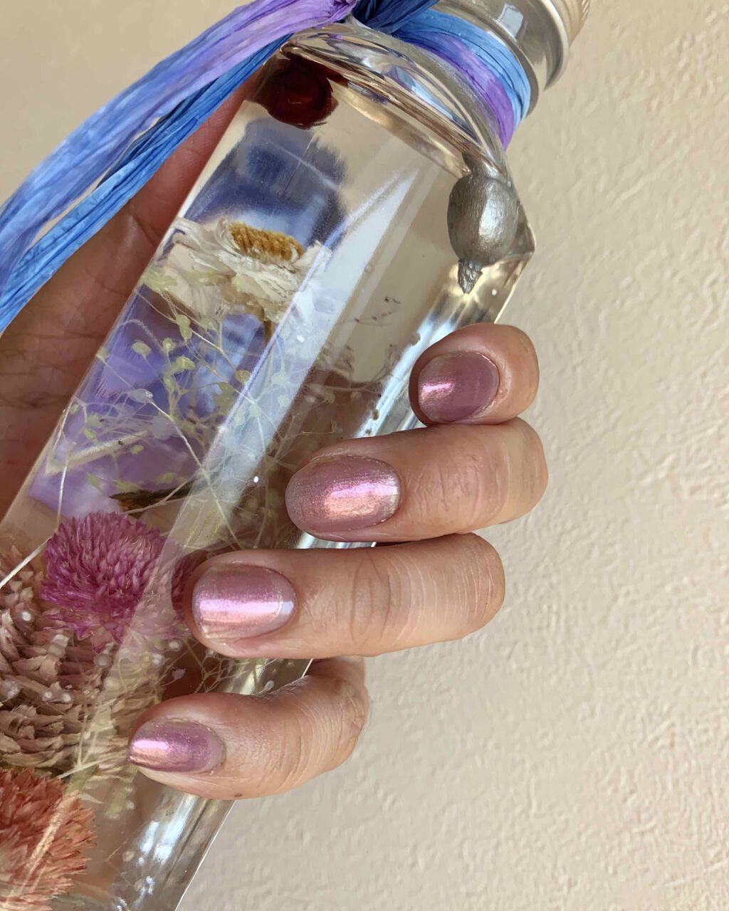 コンスピキュアス ネイルカラー /Amplitude/マニキュアを使ったクチコミ(3枚目)