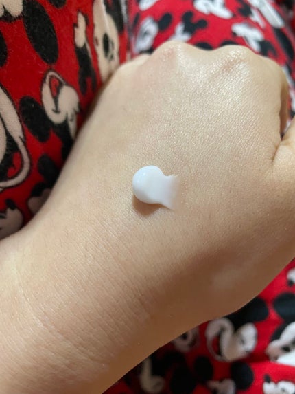 メイクミーハッピー ハンドクリーム WHITE/キャンメイク/ハンドクリームを使ったクチコミ(3枚目)