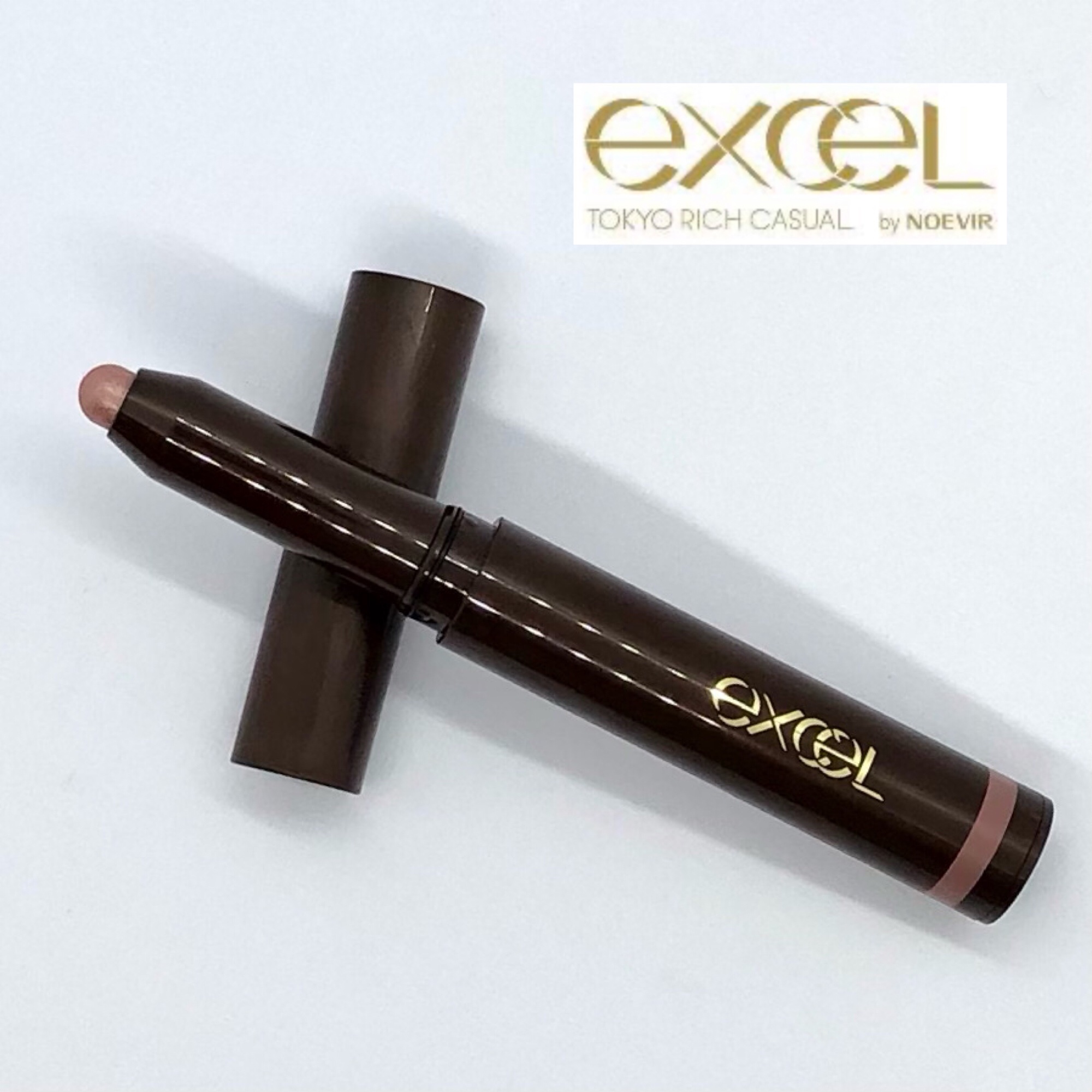 グリームオンフィットシャドウ/excel/スティックアイシャドウを使ったクチコミ（1枚目）