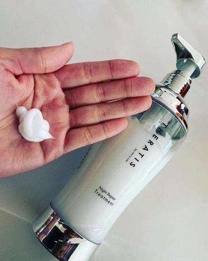 ナイトリペア シャンプー/ヘアトリートメント/THERATIS/シャンプー・コンディショナーを使ったクチコミ(3枚目)