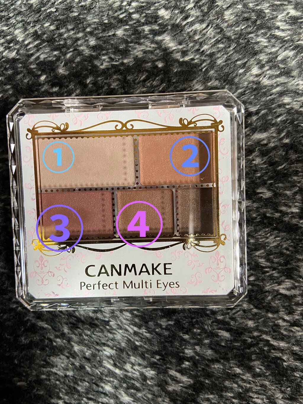 パーフェクトマルチアイズ/キャンメイク/アイシャドウパレットを使ったクチコミ(1枚目)