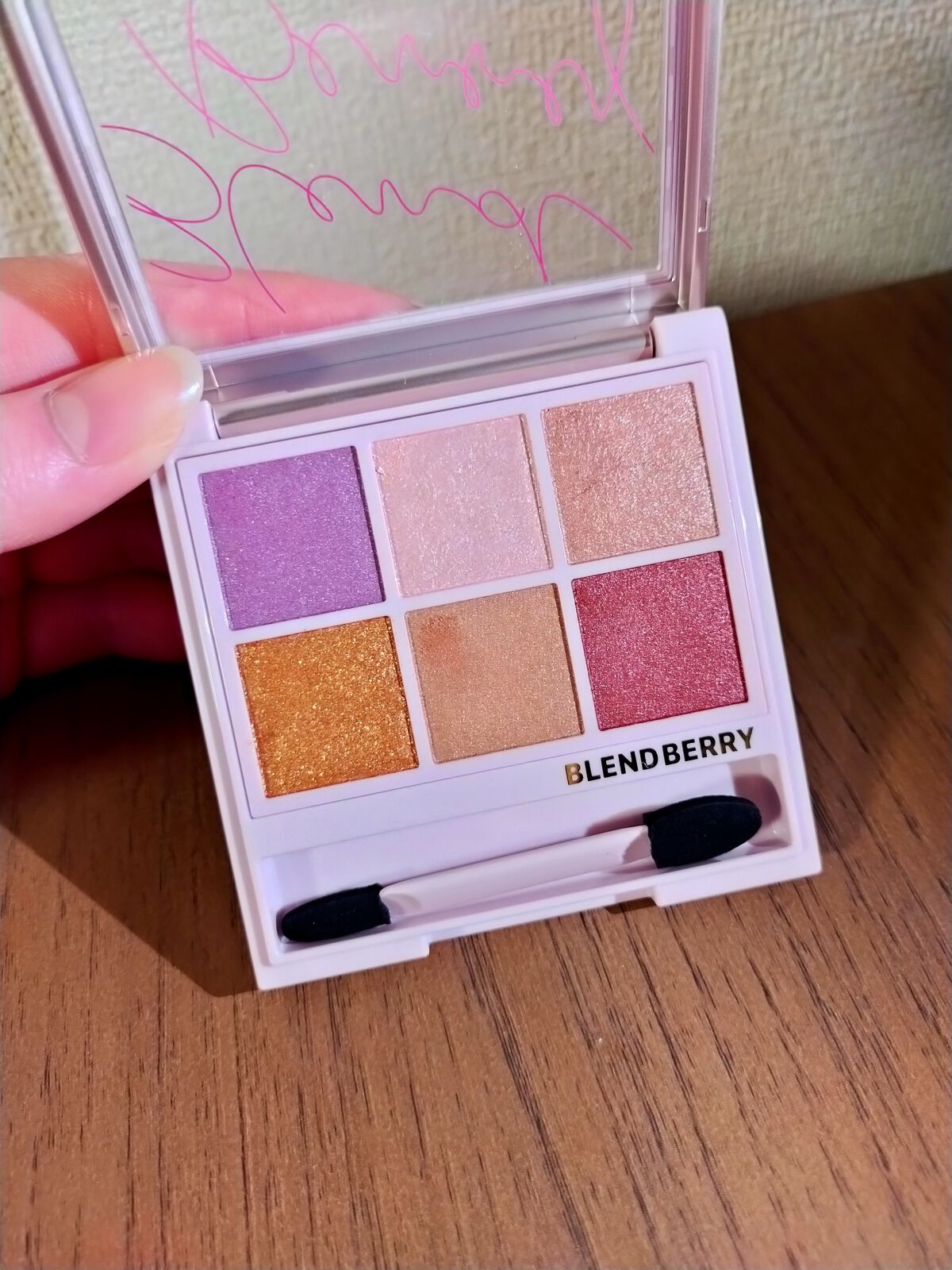 オーラクリエイション/BLEND BERRY/アイシャドウパレットを使ったクチコミ(4枚目)