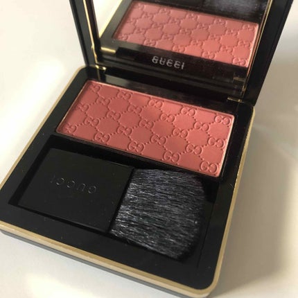 GUCCI beauty グッチ シアーブラッシングパウダー